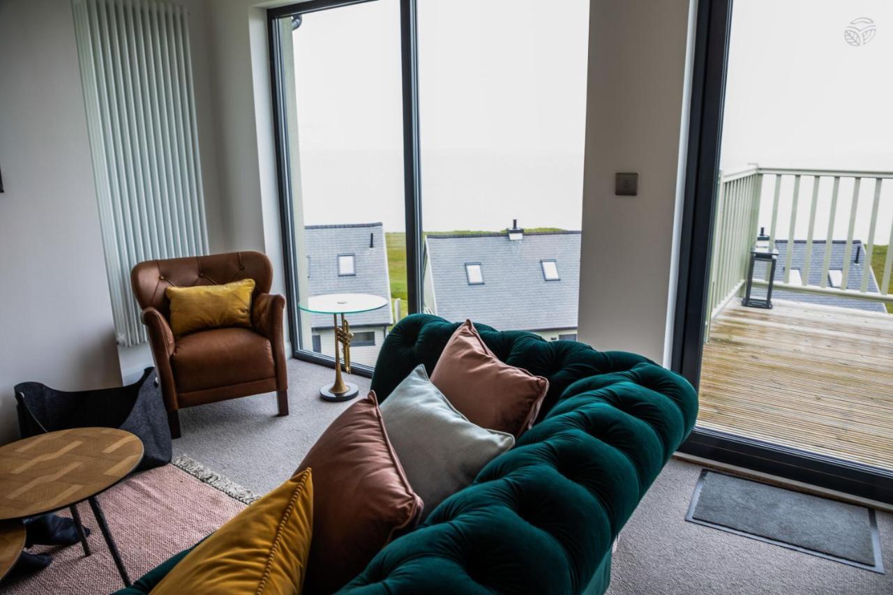 2 Bed Penthouse Apartment - 6 Plas Pistyll Exterior photo